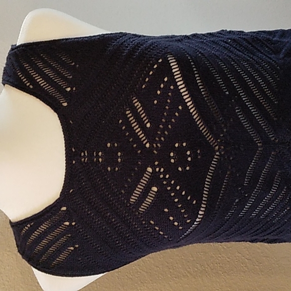 Rewind blue crochet tank top size medium nwot - Picture 2 of 3